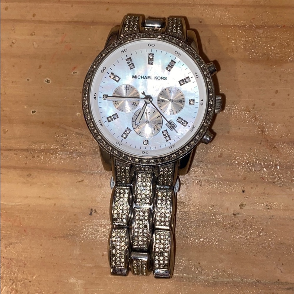 Czc crystal Michael kors watch